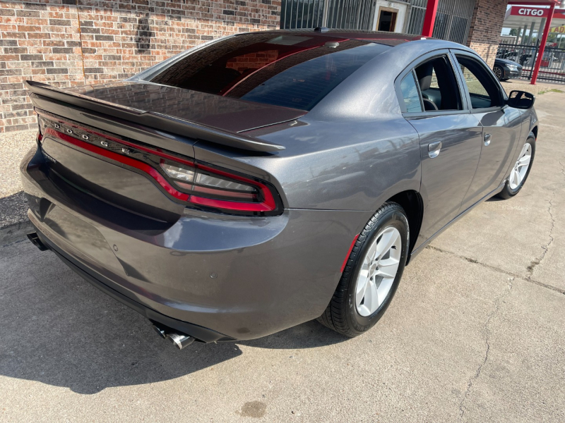 Dodge Charger 2015 price $9,000