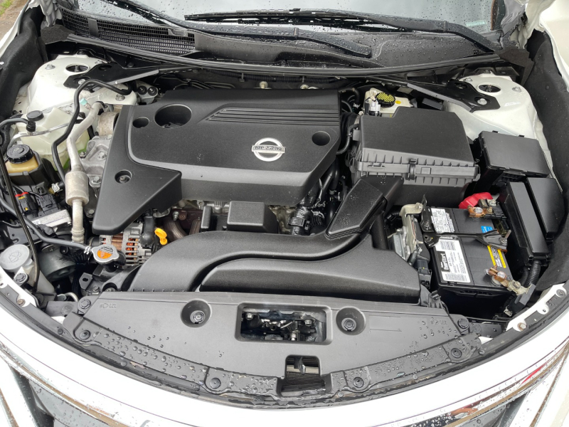 Nissan Altima 2014 price $7,500