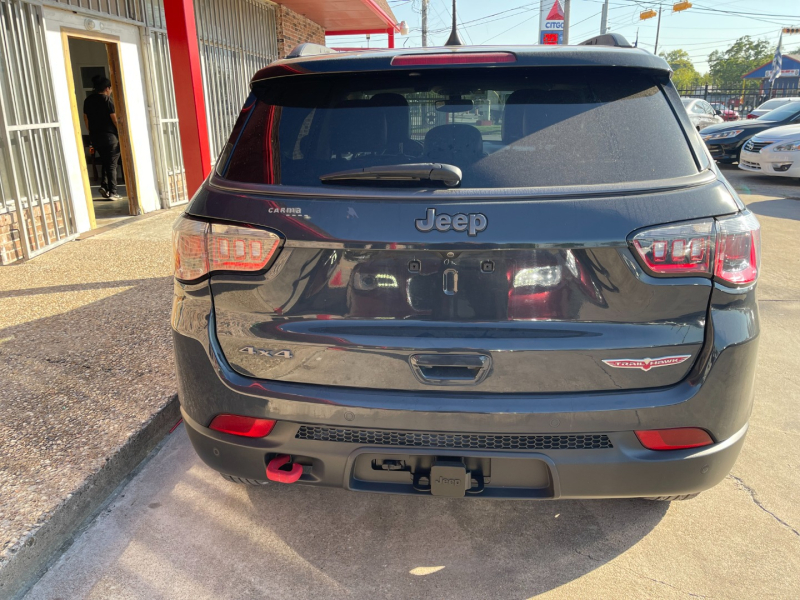 Jeep Compass 2017 price $16,500