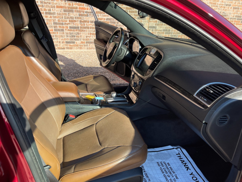 Chrysler 300 2018 price $17,990