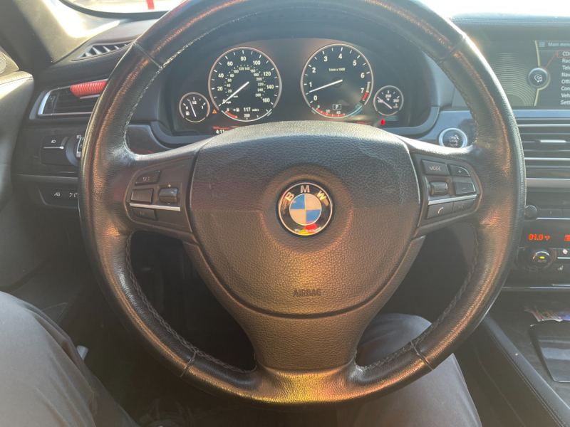 BMW 7-Series 2011 price $8,990