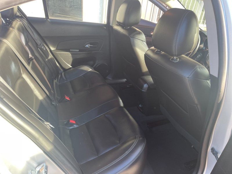 Chevrolet Cruze 2015 price $5,500