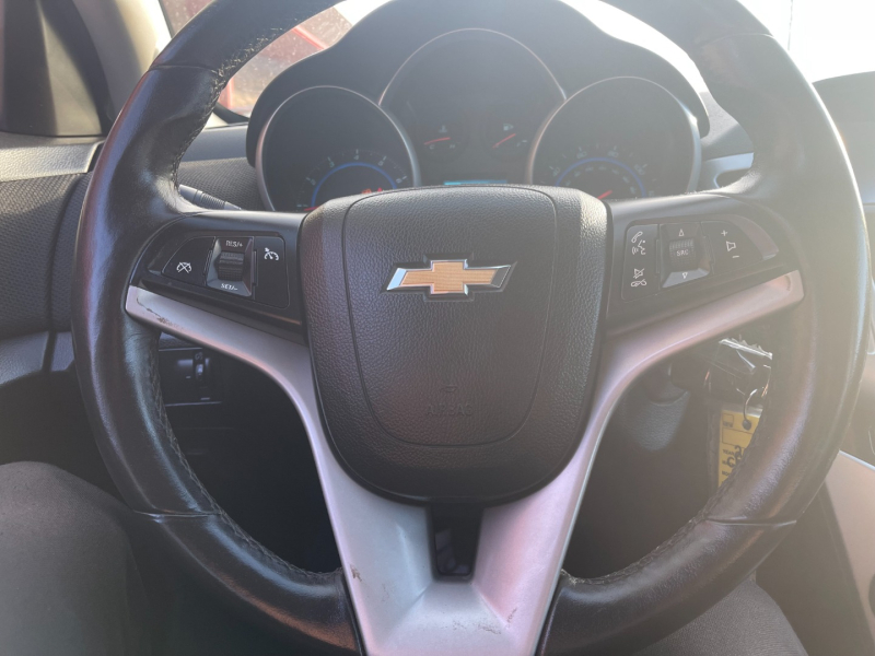 Chevrolet Cruze 2015 price $5,500