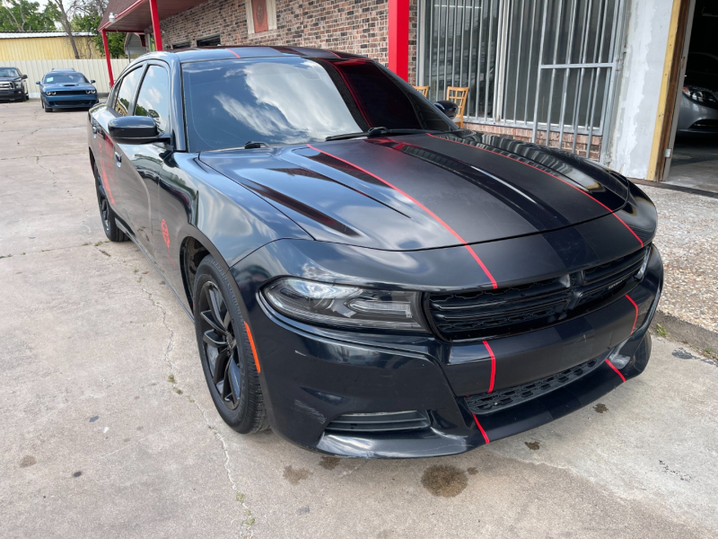 Dodge Charger 2015 price $11,990