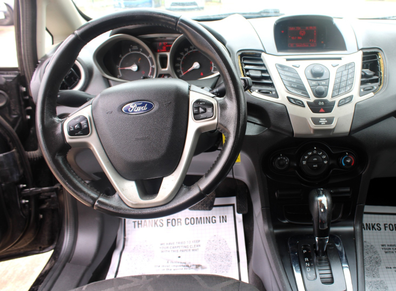 Ford Fiesta 2013 price $4,995