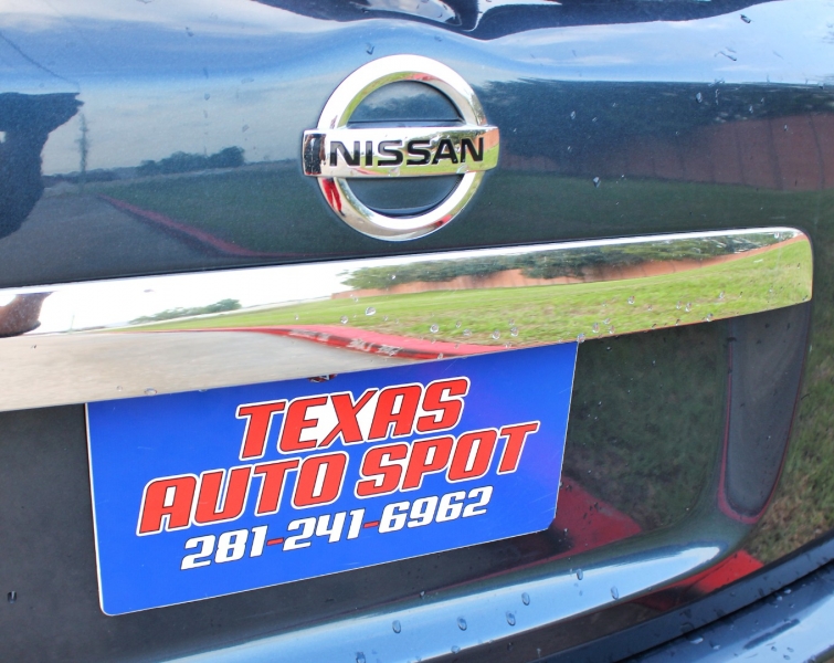 Nissan Pathfinder 2013 price $7,995