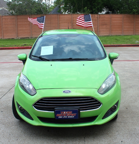 Ford Fiesta 2014 price $4,995
