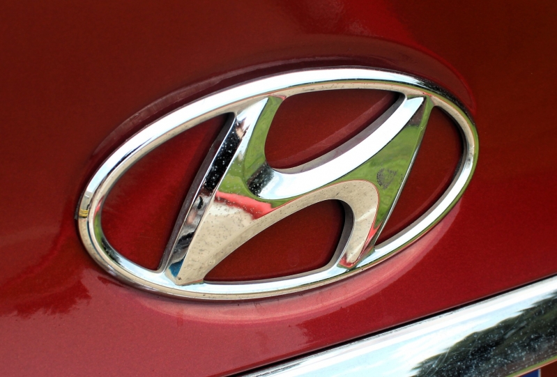 Hyundai Sonata 2013 price $7,995