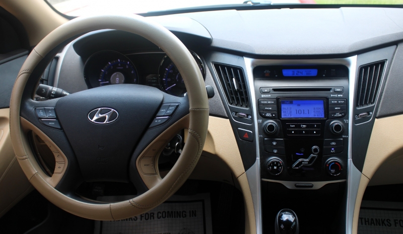 Hyundai Sonata 2013 price $6,995