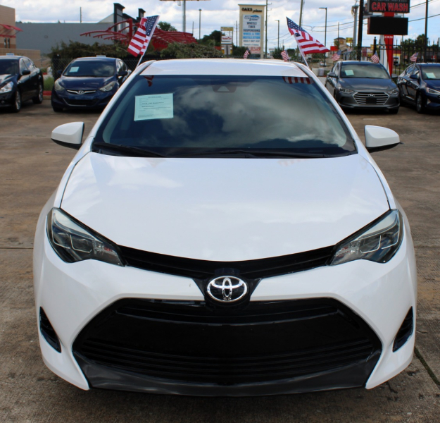 Toyota Corolla 2018 price $12,495