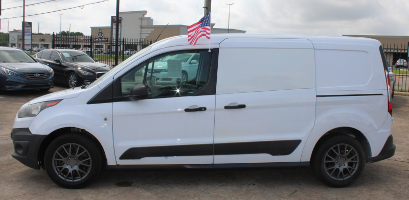 Ford Transit Connect 2015 price $11,995