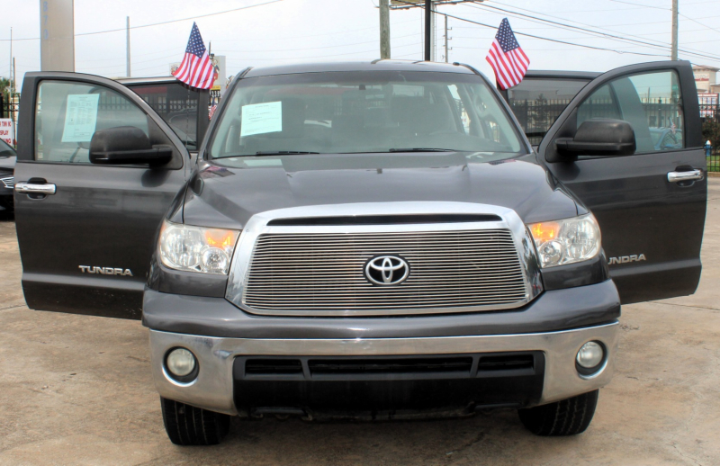 Toyota Tundra 2WD Truck 2011 price $9,995