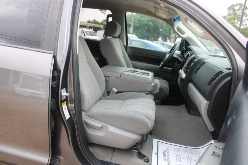 Toyota Tundra 2WD Truck 2011 price $9,995