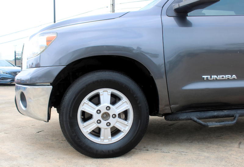 Toyota Tundra 2WD Truck 2011 price $9,995