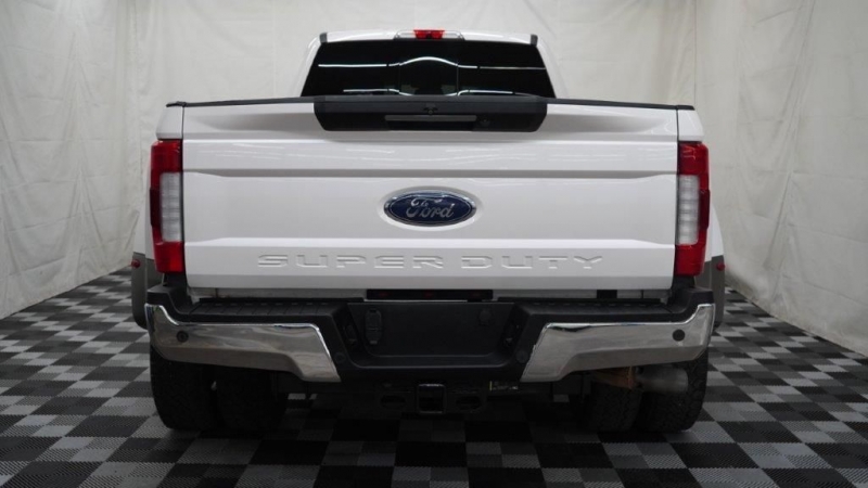 FORD F350 2018 price $48,999