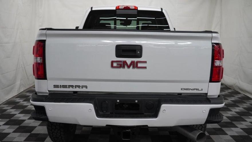 GMC SIERRA 2500HD 2018 price $48,499