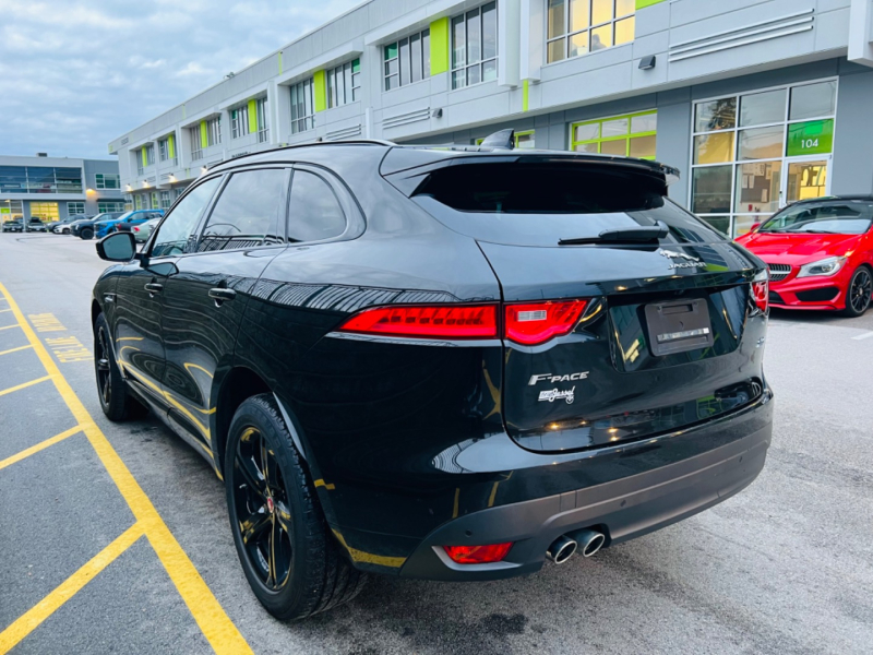 Jaguar F-PACE 2018 price $29,800