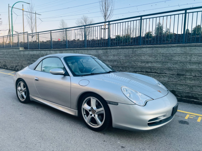 Porsche 911 2004 price $43,500