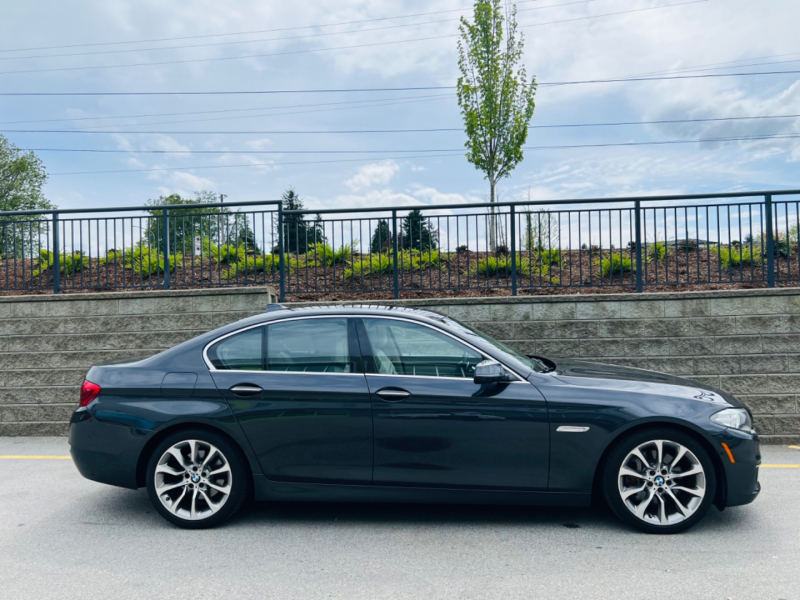 BMW 5-Series 2014 price $18,800