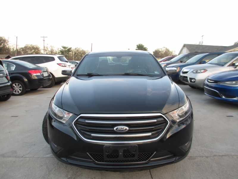Ford Taurus 2014 price $8,200