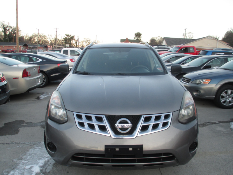 Nissan Rogue 2015 price $7,900