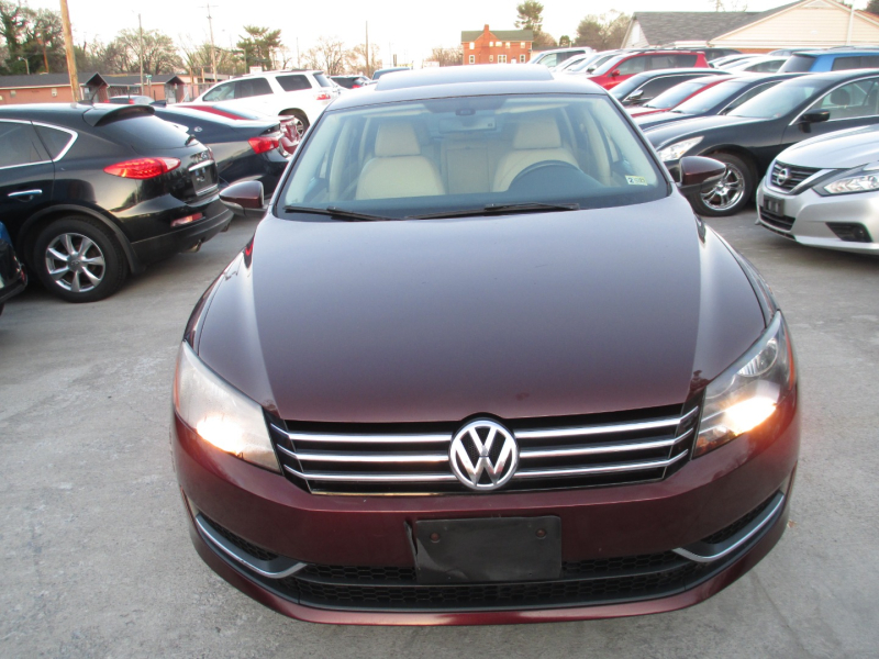 Volkswagen Passat 2012 price $6,995