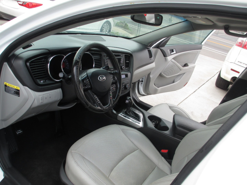 Kia Optima 2013 price $7,900
