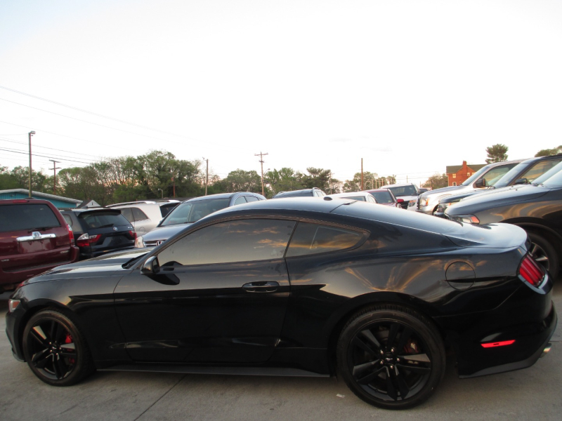 Ford Mustang 2015 price $14,995