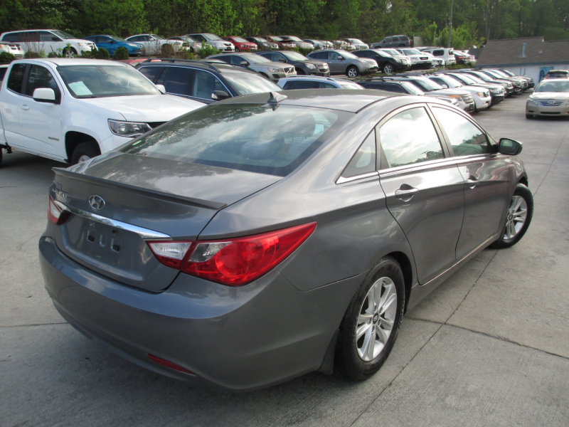 Hyundai Sonata 2013 price $6,900