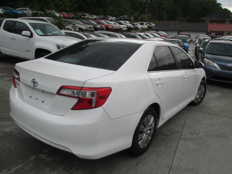 Toyota Camry 2014 price $9,995