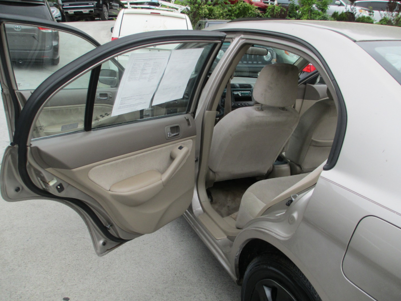 Honda Civic 2002 price $3,700