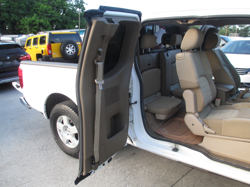 Nissan Frontier 2WD 2005 price $9,995