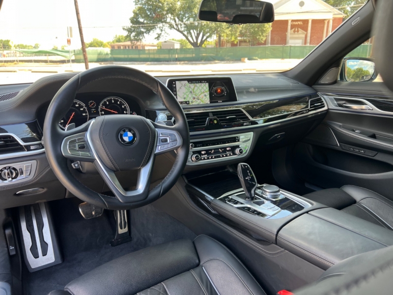 BMW 7-Series 2019 price $38,400