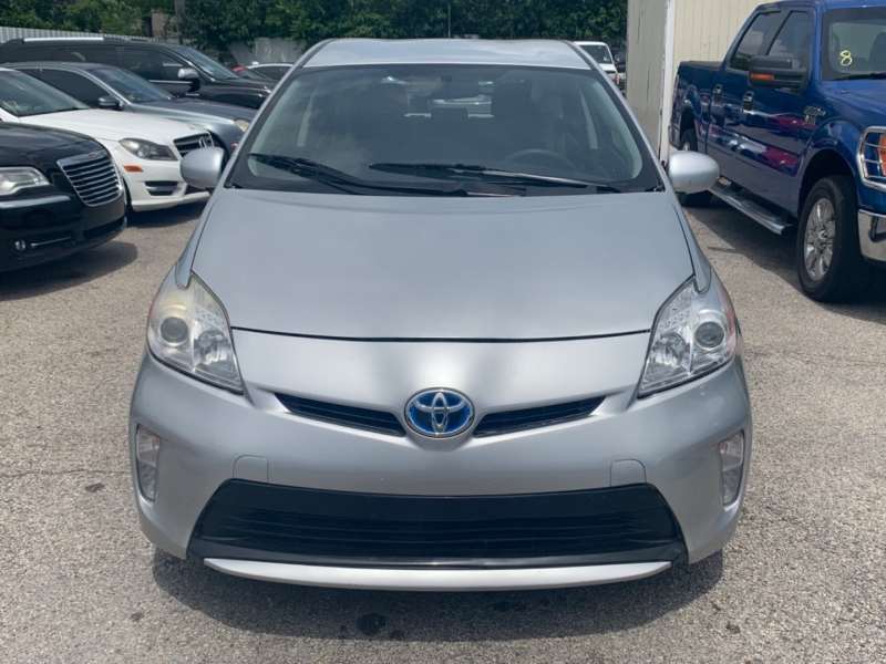 Toyota Prius 2014 price $11,290