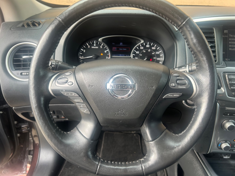 Nissan Pathfinder 2020 price $15,890