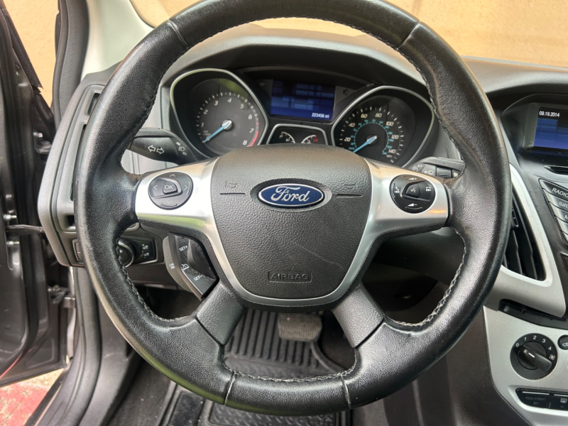 Ford Focus 2014 price $3,980