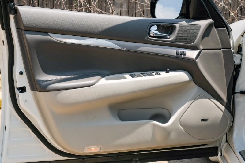 Infiniti G37 Sedan 2013 price $11,495