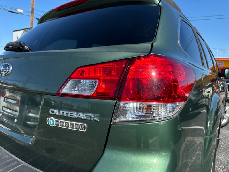 Subaru Outback 2013 price $9,797
