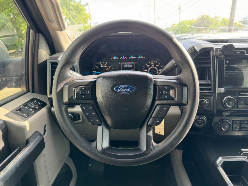 Ford F-150 2017 price $17,500 Cash