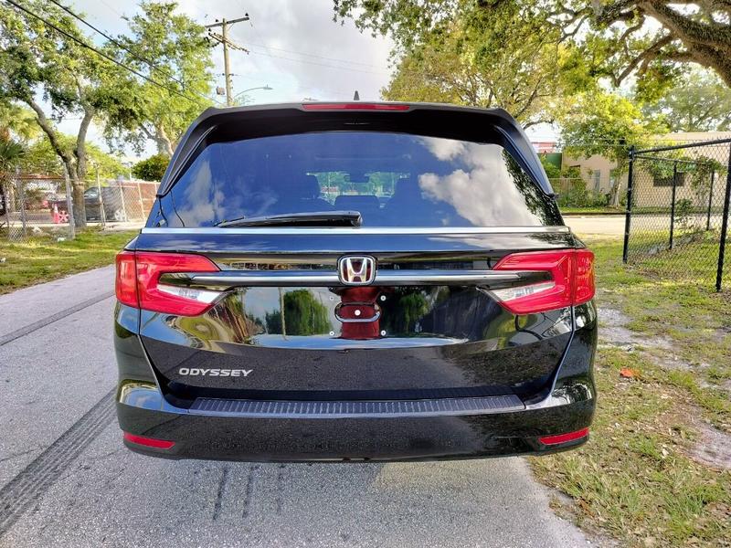Honda Odyssey 2023 price $31,990