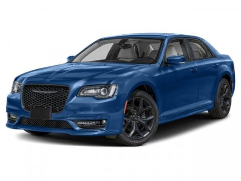 Chrysler 300 2023 price $51,092