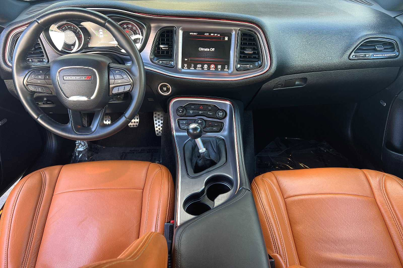 Dodge Challenger 2015 price $29,000