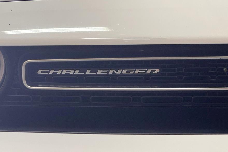 Dodge Challenger 2016 price $24,900