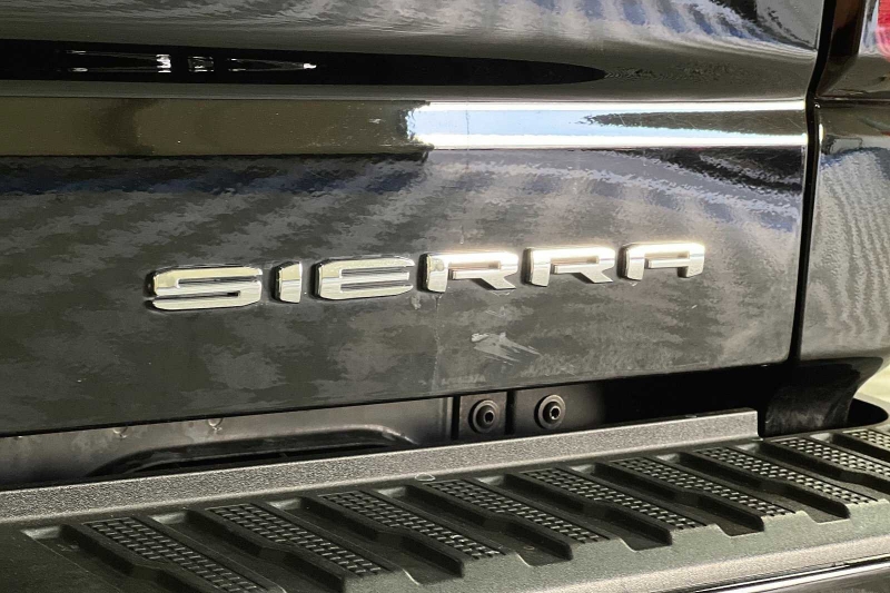 GMC Sierra 1500 2020 price $50,900