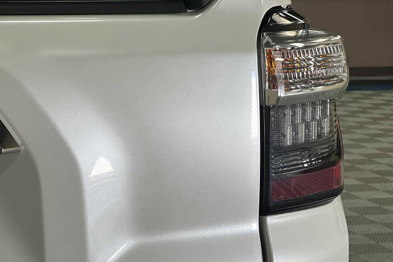 Toyota 4Runner 2016 price $32,500