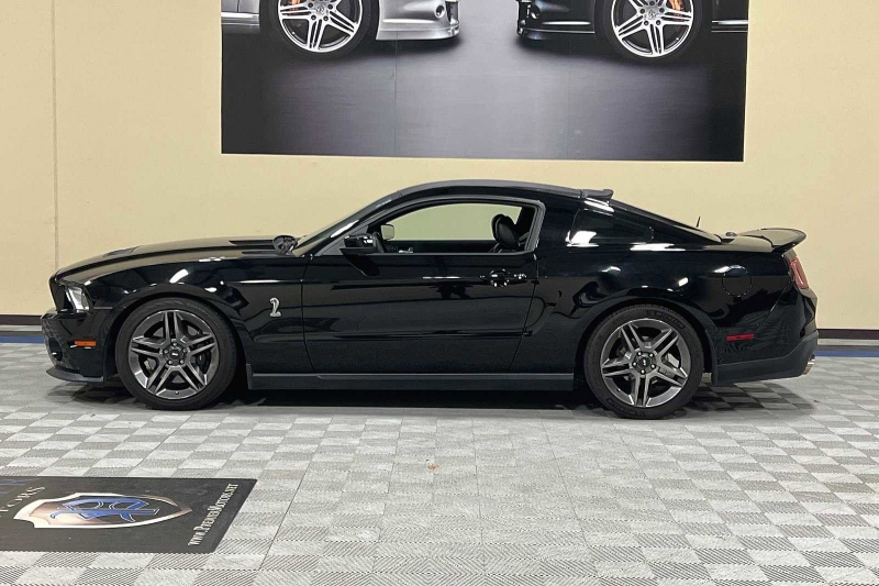 Ford Mustang 2010 price $38,800