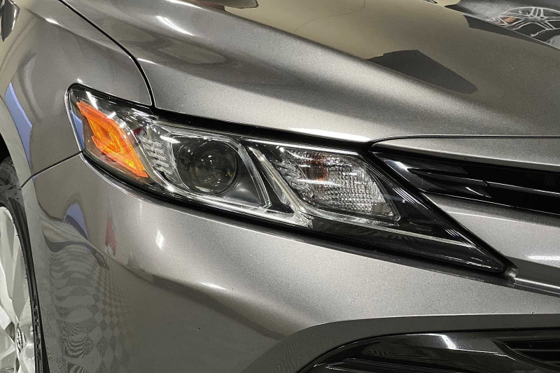 Toyota Camry 2019 price $16,900