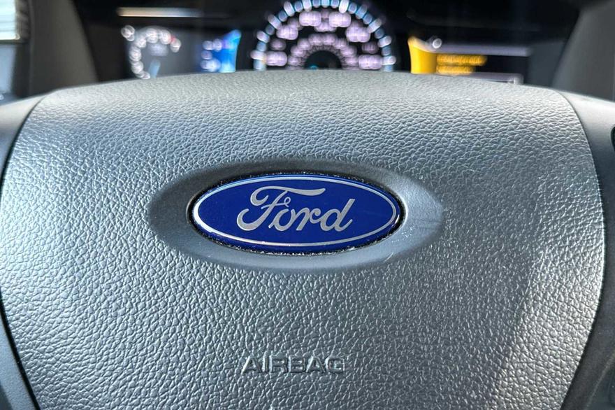 Ford Flex 2018 price $18,800