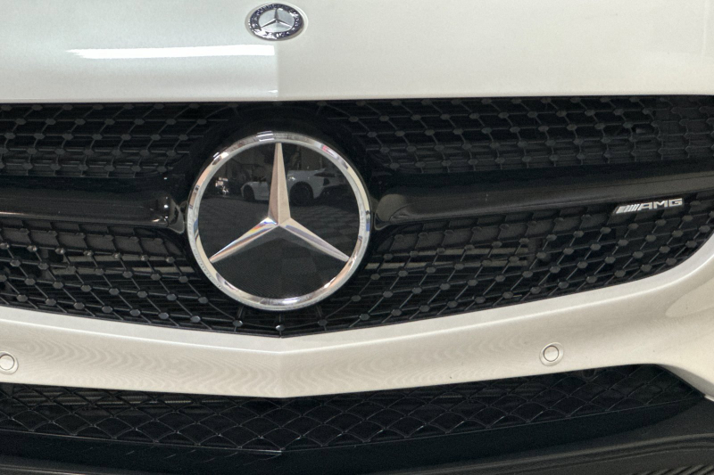 Mercedes-Benz AMG GT 2017 price $73,900