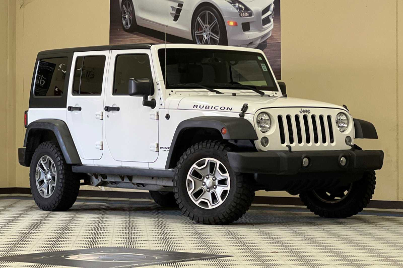Jeep Wrangler Unlimited 2015 price $23,900